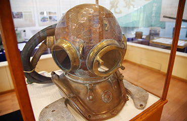 潜水ヘルメット