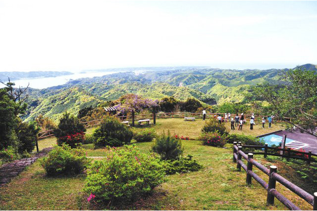 山頂の展望台